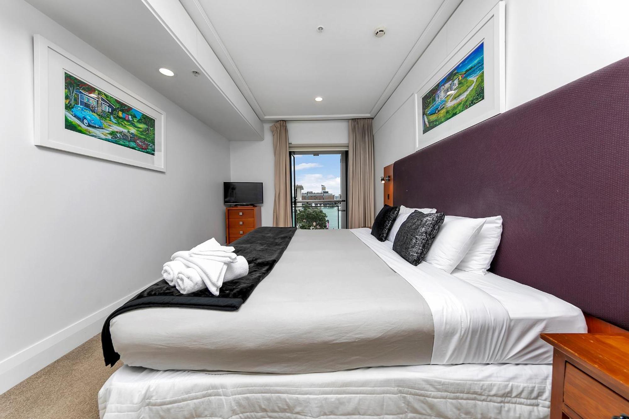 Luxurious & Spacious Living With Breathtaking Views Auckland Exteriör bild